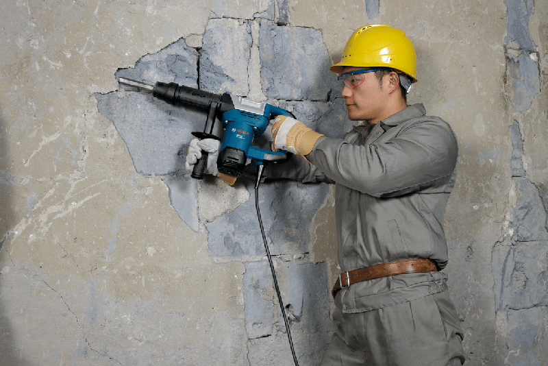 Đục phá bê tông giá rẻ